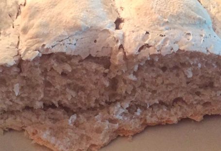 Pão com Fermentação Natural - Foto: Chef Rebecca Aguiar